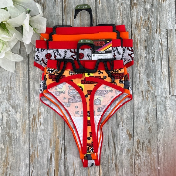 Stranger Things Halloween Thong Panties Underwear 2, 3-Packs Size XL - Picture 2 of 7